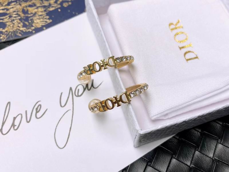 Dior Earring 04lyr355 (2)